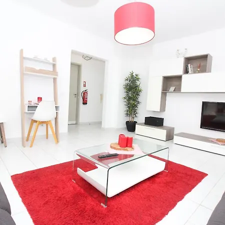 Rocha Mar Beach Apartment 2 *